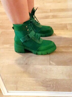 Women’s Combat Boots | Chunky Lug Sole Lace-Up Booties